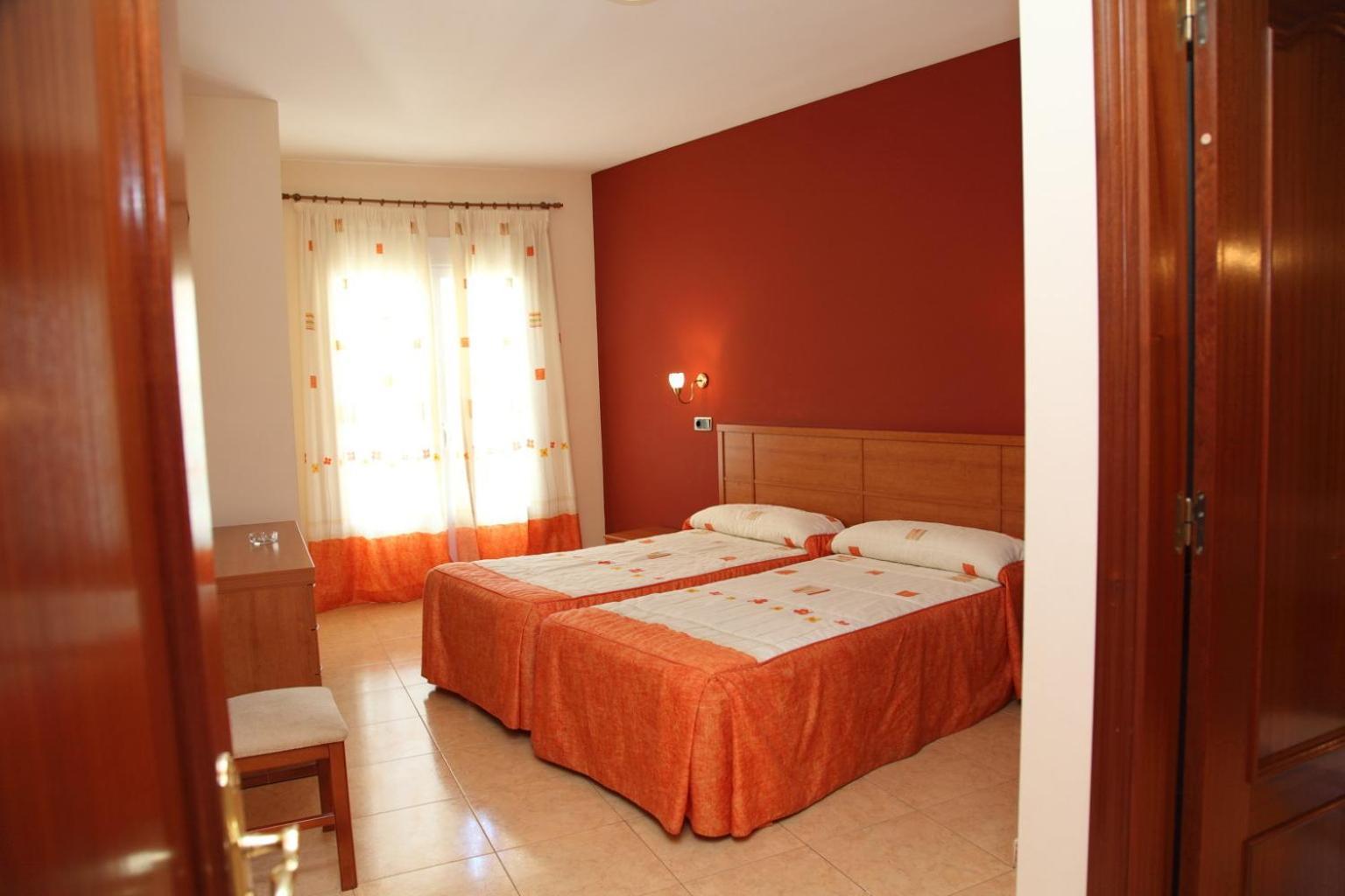 Hotel Ciudad Pozo Alcon Ngoại thất bức ảnh