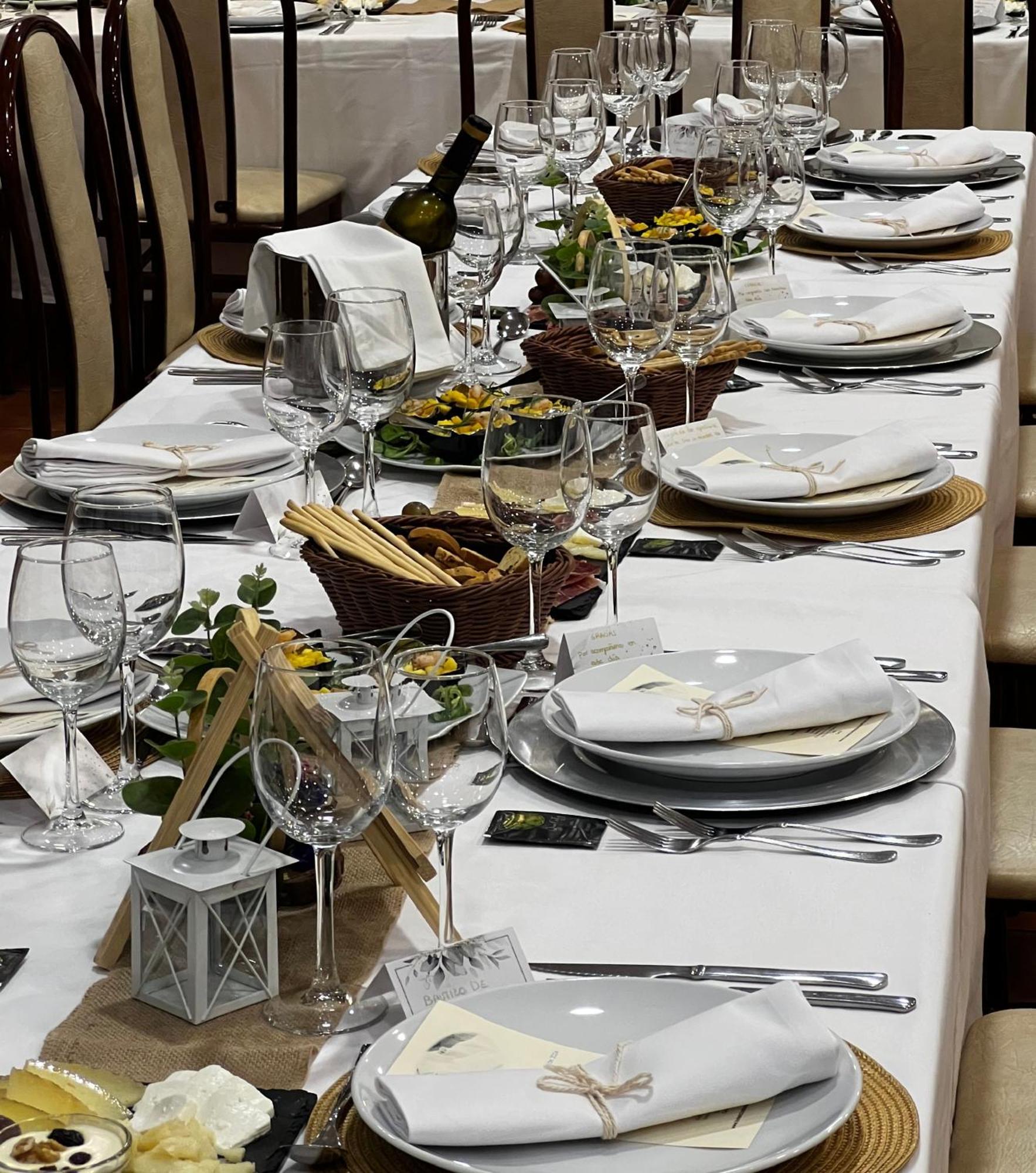 Hotel Ciudad Pozo Alcon Ngoại thất bức ảnh